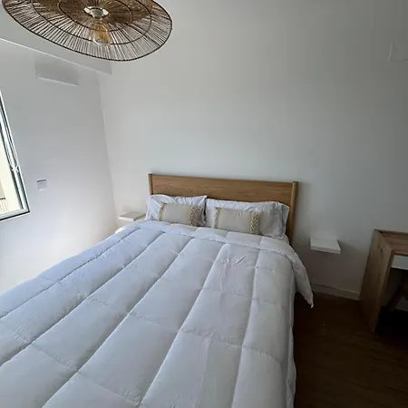 Oceanview Cozy With Pool Near Funchal