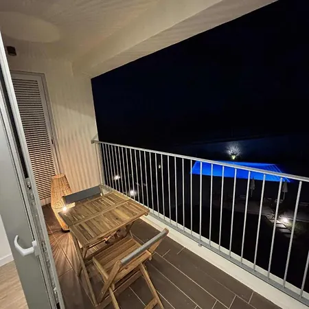 Oceanview Cozy With Pool Near Funchal Apartman Câmara de Lobos