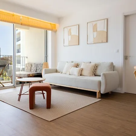 Oceanview Cozy With Pool Near Funchal Apartamento *